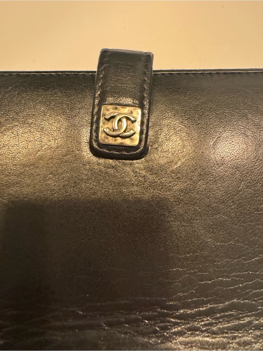CHANEL Black Leather Long Wallet with CC Button Strap - Picture 3 of 11